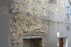 house to restore in italy