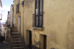 Town House to buy in Italy