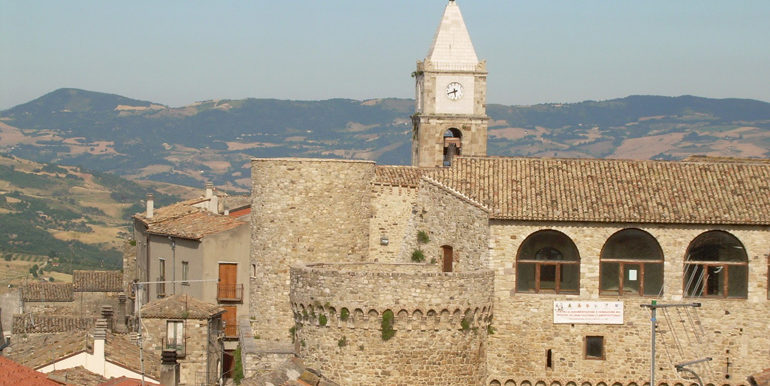 Town House to buy in Molise