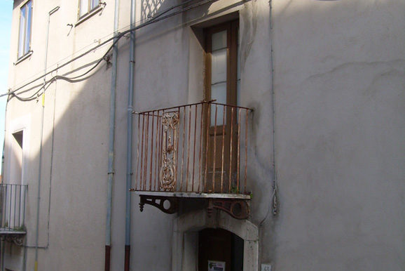 Town House to buy in Italy