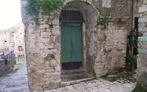 town house for sale in Molise