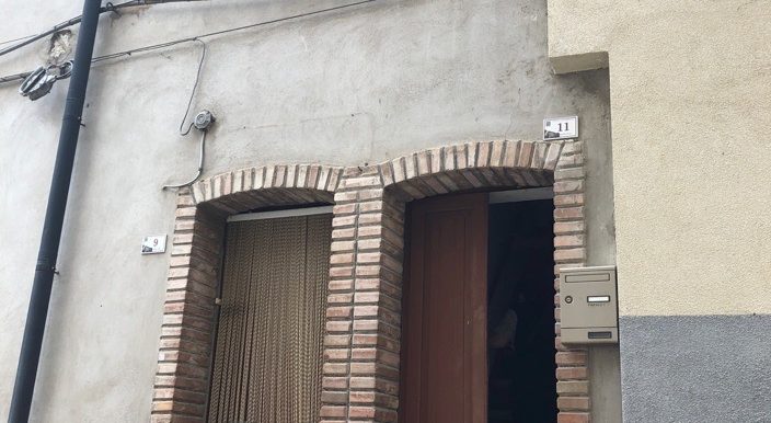 one level apartment