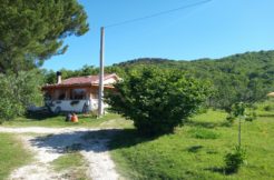 house in the countryside